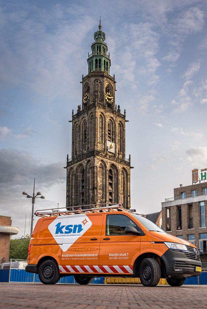 Service bussen in Groningen waar het noordelijke servicekantoor zich bevindt. 